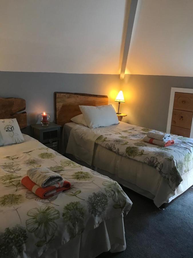 Aurora House Bed And Breakfast Athy Exteriör bild